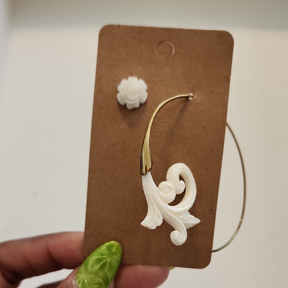 White Floral Gold-Accent Hoop Earrings